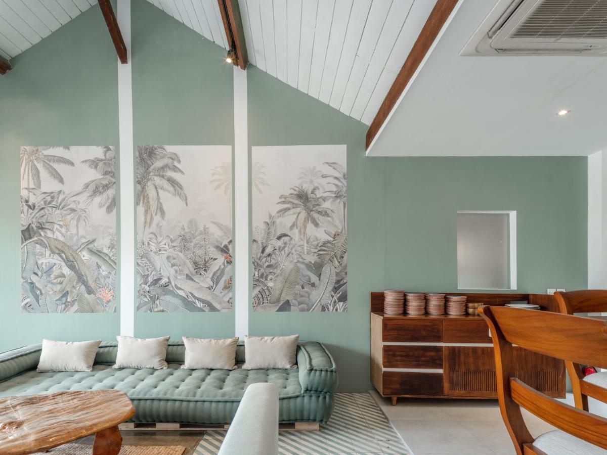Apartamento Batu Belig Living Managed By Cpm Bali Seminyak Exterior foto